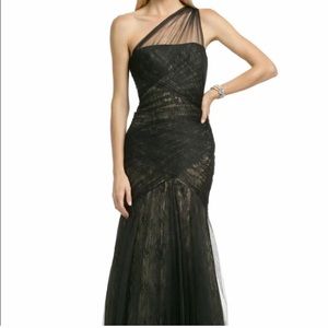 Black Lace Gown Monique Lhuillier